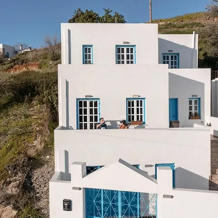 Nick & Debbie's Two-storey Melanes