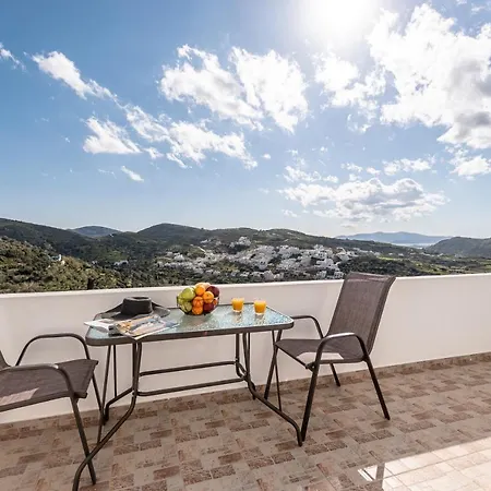 Nick & Debbie's Two-storey Apartment Melanes